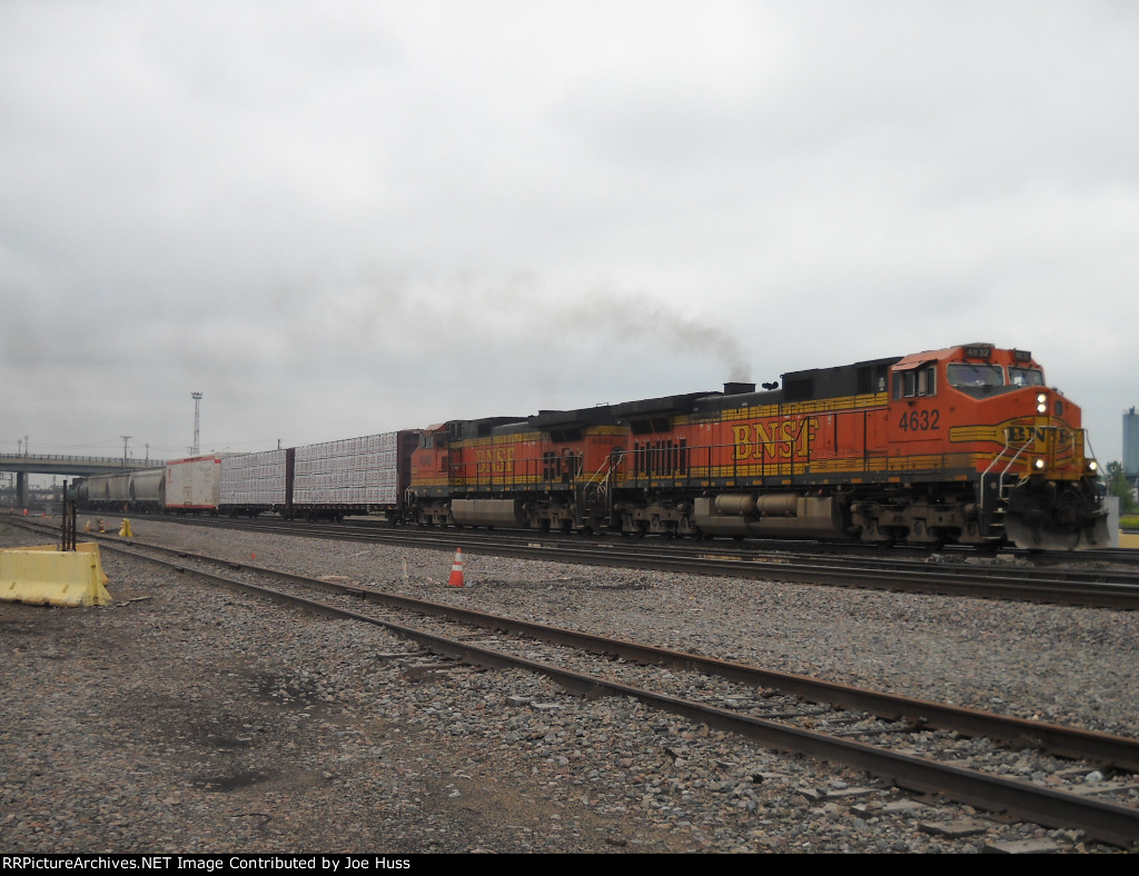 BNSF 4632 West